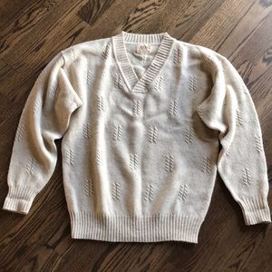 River brand Arrow big man’s wool sweater, size XL?